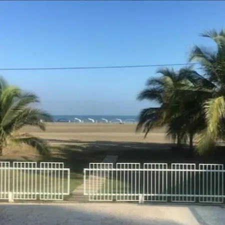 Apto Con Salida Directa A La Playa Colombia Apartamento